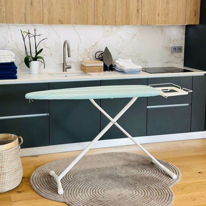STANEW Table à Repasser,Planche à repasser Pliable,Pour Centrale Vapeur,Hauteur Réglable,Avec Housse,120 x 45 cm,Gris - Maison STANEW Table à Repasser,Planche à repasser Pliable,Pour Centrale Vapeur,Hauteur Réglable,Avec Housse,120 x 45 cm,Gris - Maison