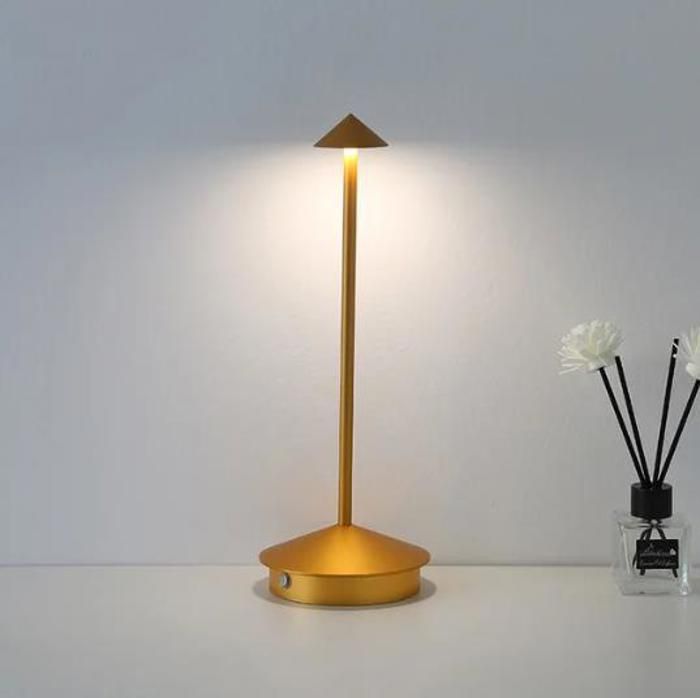 Lampe de Table Rechargeable créative salle à manger tactile Led hôtel Bar café Pina lampe de Table lampe de bureau décorative-gold Lampe de Table Rechargeable créative salle à manger tactile Led hôtel Bar café Pina lampe de Table lampe de bureau décorative-gold
