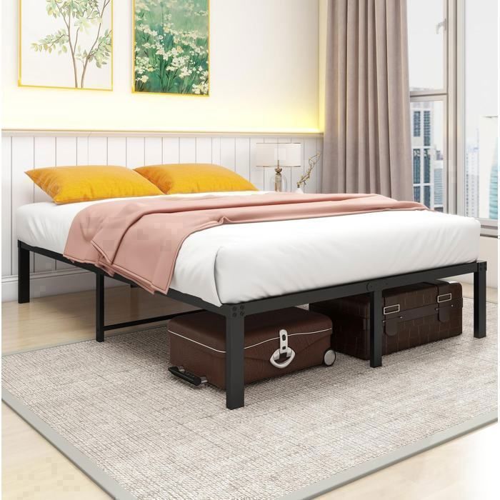 WOVREO Sommier cadre en metal 140 x 200 cm silencieux avec lattes en acier et rangement sous lit 31 cm noir