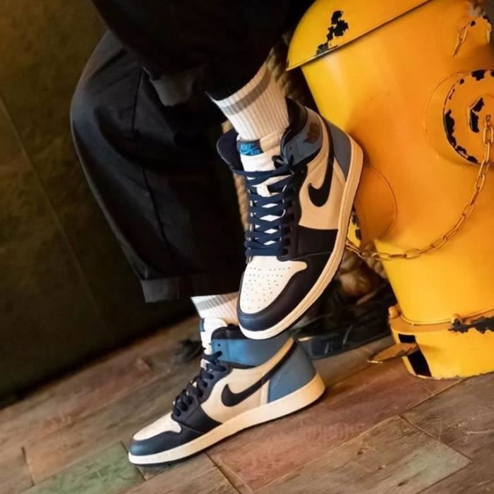 Jordan 1 retro high obsidian unc pas cher cheap