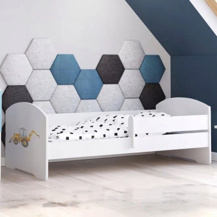 Lit enfant blanc LUK – 140x70 avec barrière et motif pelleteuse