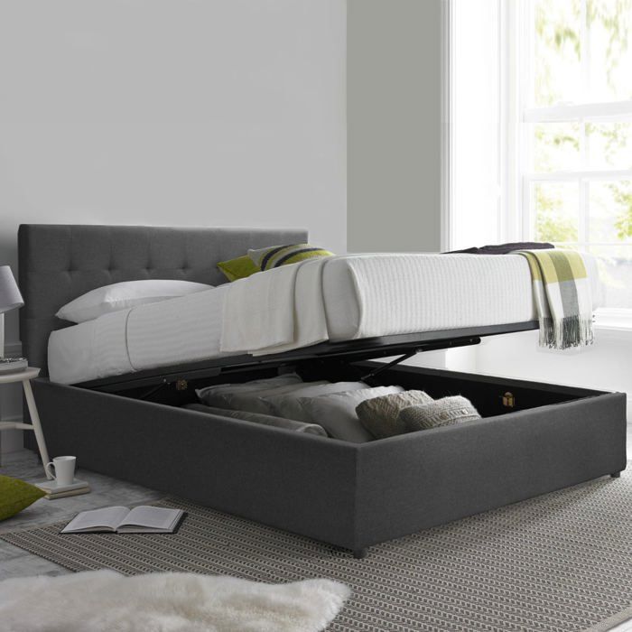 Lit Coffre Penthouse 140 x 190 by Sampur Tissu Gris foncé Design et Moderne - Sommier à Lattes en Bois + Tête de Lit inclus Lit Coffre Penthouse 140 x 190 by Sampur Tissu Gris foncé Design et Moderne - Sommier à Lattes en Bois + Tête de Lit inclus