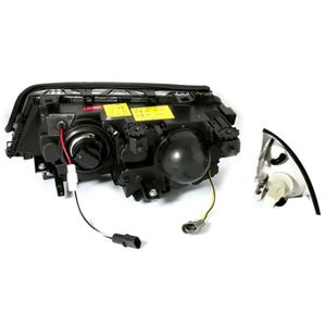 Paire De Phares Avant Pour BMW Série 3 E46 Berline Phase 2 (10/2001 à 03/2005) - Neufs