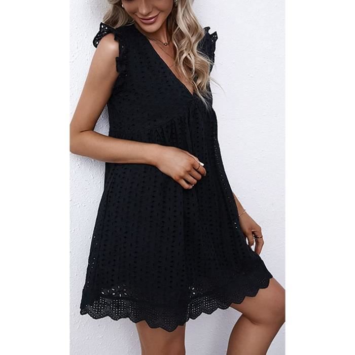 Tissu petite robe noire sale