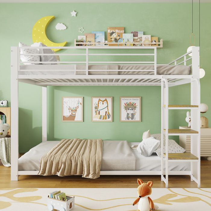 Lit superposé 140 × 200 cm avec escalier et étagères intégrées - style industriel moderne - métal et MDF - blanc