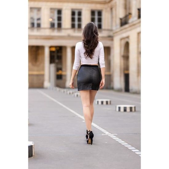 Jupe Mini Noire Stella - Modèle LSL3-SBLK - Neuve Avec étiquettes