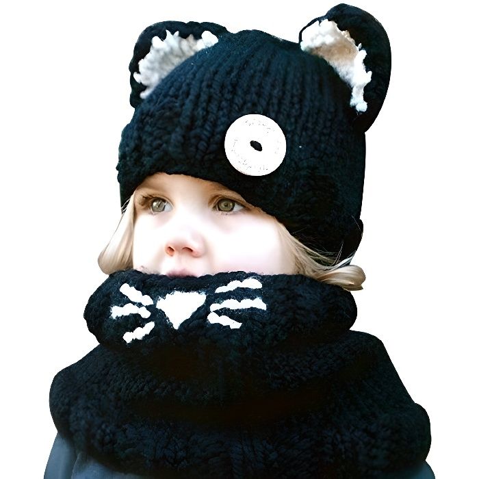 Bonnet et tour sales de cou fille
