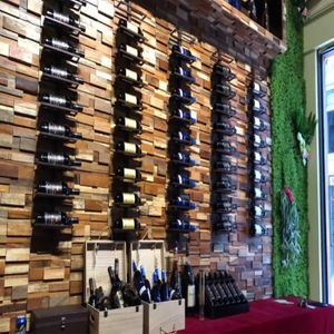 SENNIAN Casier à vin Porte-Verre à vin en Bois Massif en Fer forgé  Porte-Bouteille Mural Verre à vin créatif Présentoir à l'envers Décoration  de la Maison : : Cuisine et Maison