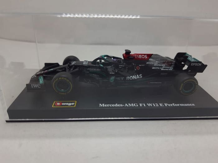 Voiture W12 E Performance 1/43 Bburago Mercedes-AMG Petronas Team Lewis Hamilton F1 Driver Officiel Formule 1