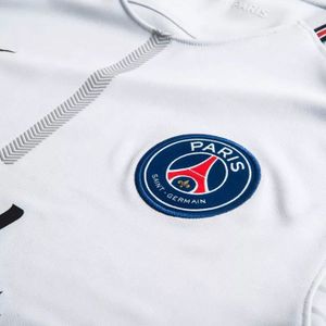 PSG 2022 les nouveaux maillots de foot Paris 2021-2022