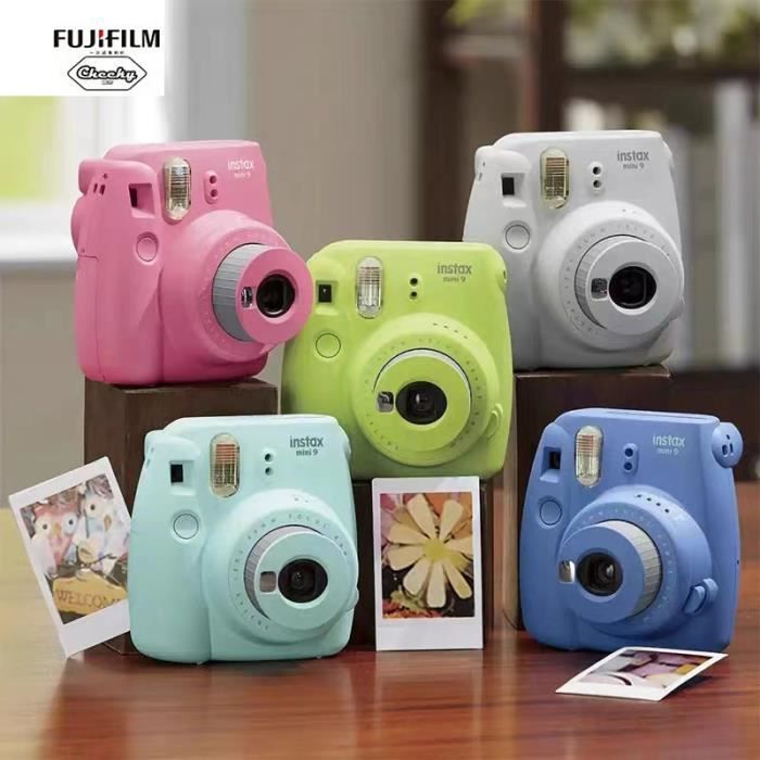 Fujifilm Instax Mini 12, Ensemble appareil photo , couleur violet lilas,  avec 10 films, un cadre accordéon et une boîte Happy Days - Cdiscount  Appareil Photo
