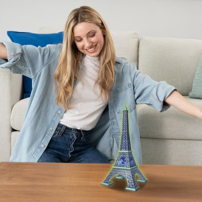 Puzzle 3D 216 pièces - Edition 50 ans : Tour Eiffel Phosphorescente - Ravensburger - Rue des Puzzles Puzzle 3D 216 pièces - Edition 50 ans : Tour Eiffel Phosphorescente - Ravensburger - Rue des Puzzles
