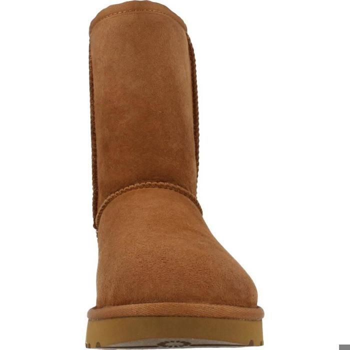 Bottes UGG Classic Short II Cuir Marron Talon Plat
