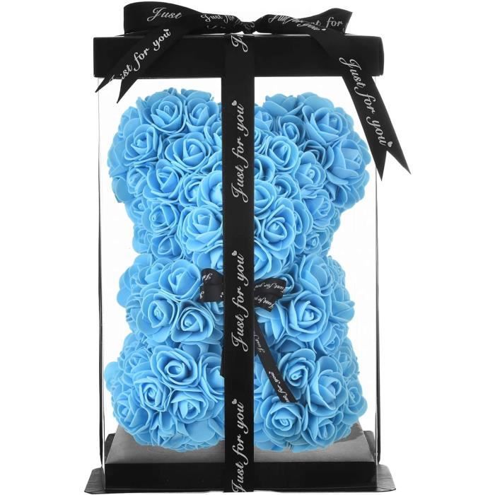 ours en peluche avec des roses