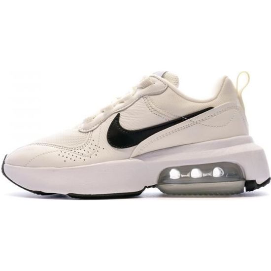 nike beige montante