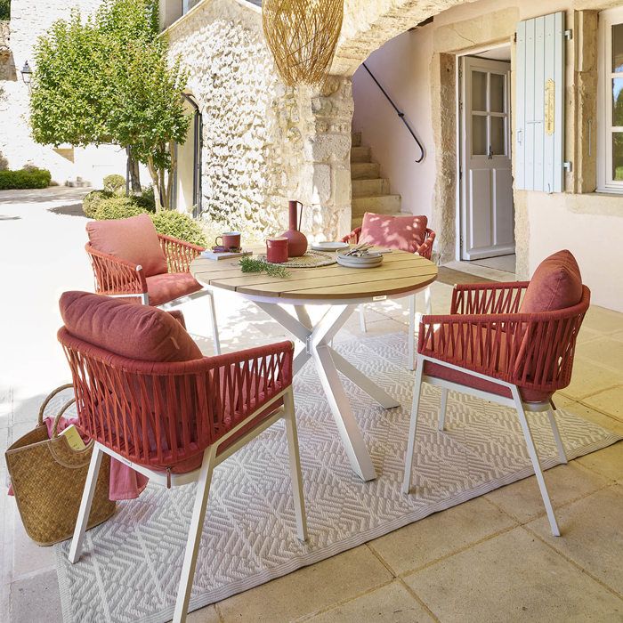 Table de jardin Oriengo acacia & blanc 4 places en aluminium traité époxy - Hespéride