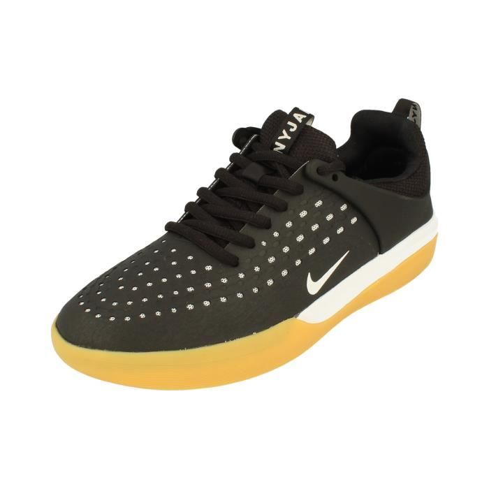 Nike Baskets Homme Nike Sb Zoom Nyjah 3 Noir - Lacets - Textile