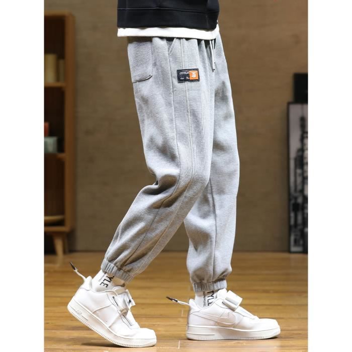 https://www.cdiscount.com/pdt2/5/9/5/1/700x700/mp59167595/rw/pantalon-de-jogging-ample-pour-homme-streetwear.jpg