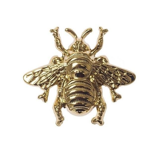 Épingle De Boutonnière Tourbillon Ancienne - Motif Abeille Dorée - Occasion Bon état