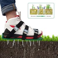Patins aérateurs de pelouse avec 6 sangles réglables et boucles en alliage de zinc pour aérer votre pelouse ou votre terrasse