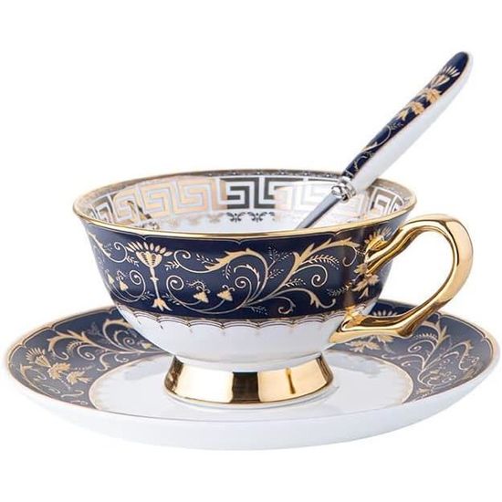 Superbe tasse et sa soucoupe en porcelaine de Sèvres - Royal Provenance