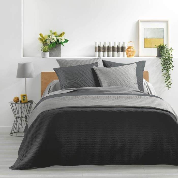 Couvre-Lit Matelassé Douceur D'Intérieur - 220x240 Cm + 2 Taies D'Oreiller 60x60 Cm - Gris Romane Microfibre
