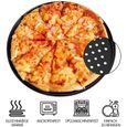 Plaque à pizza ronde de 32 cm en acier carbone avec trous pour pizza et tartes flambéesperforée et antiadhésive Polyvalente D [417]-1