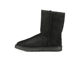 BOTTE Bottes UGG Classic Short II Noir Femme - Cuir - Pl