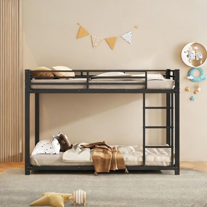Lit superposé enfant en métal noir 90x200 cm – sécurité et gain de place
