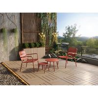 Salon de jardin en métal - 2 fauteuils bas empilables et une table d'appoint - Terracotta - MIRMANDE