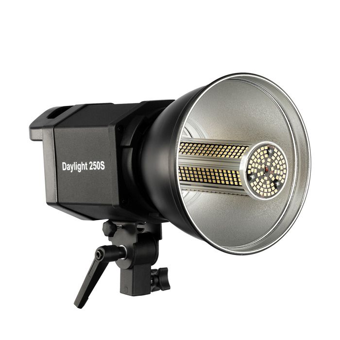 Kit Softbox Ottagonale Walimex Pro 50x70cm Con 4 LED Daylight 35W – Luce Potente E Portatile - 3