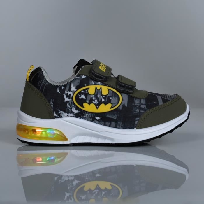 Achat chaussures Batman Enfant Basket, vente Batman Basket GARCON noire et  jaune - BM002825 X2500 EDL