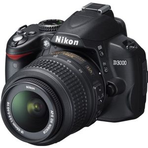 APPAREIL PHOTO RÉFLEX NIKON D3000 + AF-S DX 18-55mm VR Reflex