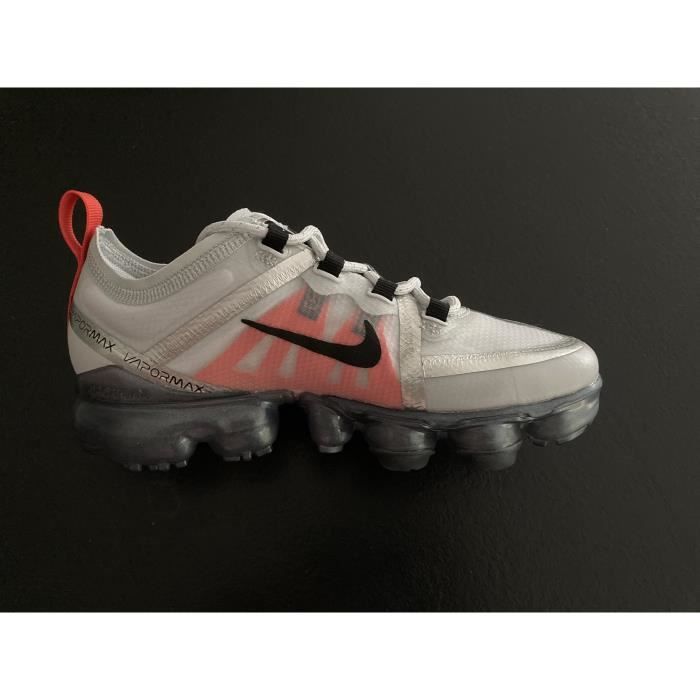 AJ 2616002 – Basket Modèle NIKE AIR VAPORMAX JR