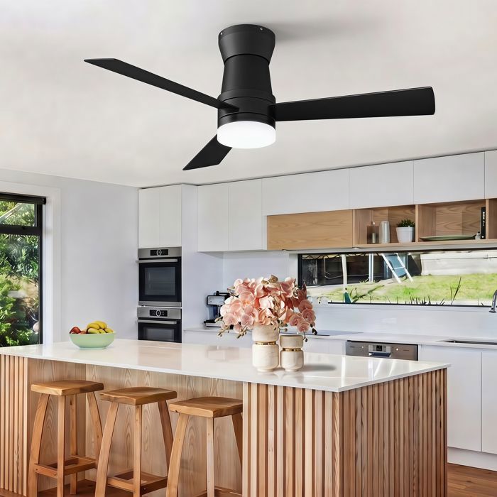 Ventilateur de plafond 132 cm 52 pouces à 3 pales moteur DC inverter silencieux LED 3 couleurs 6 vitesses réglables Noir