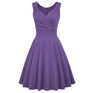 Robe De Soirée Violette Scintillante Pour Fille 4-5 Ans - Marque Ladybird - Occasion Très Bon état
