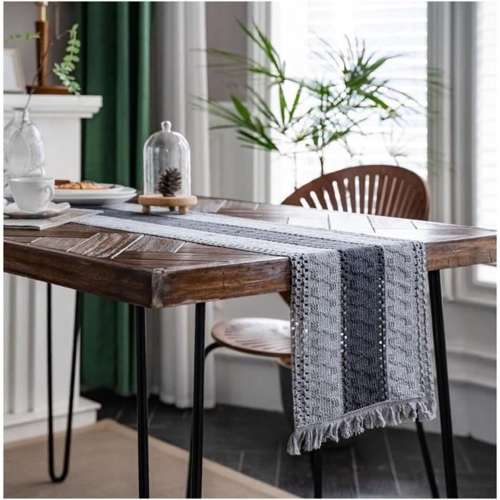 Chemin De Table Bohème 33x180cm Avec Pompons - Lin Et Coton Bicolore Beige/Marron - Décoration Mariage Fête