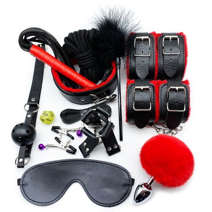 Kit BDSM avec menottes, masque, fouet, corde, pinces, collier