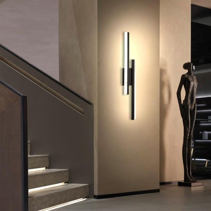 WOTTES Applique Murale Intérieure LED Créative Longue Parallèle Lampe Moderne Lumière Chaude Acrylique Luminaire Noir 4PCS