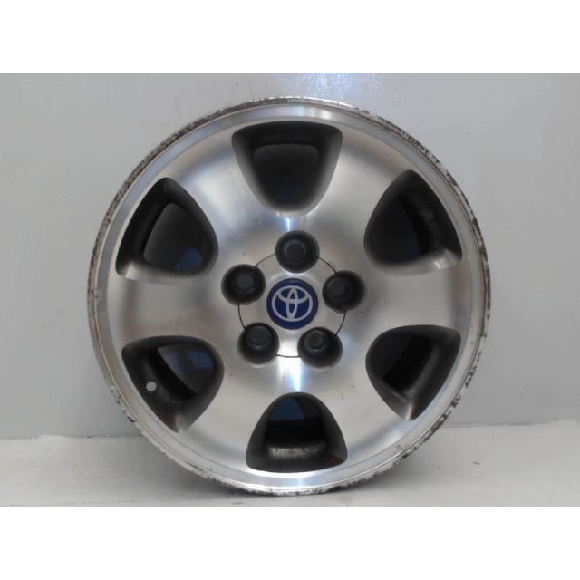 PIECES AUTO D'OCCASION - 4261144090 - JANTES - JANTE ALUMINIUM TOYOTA AVENSIS VERSO 01-03 - B1-352410