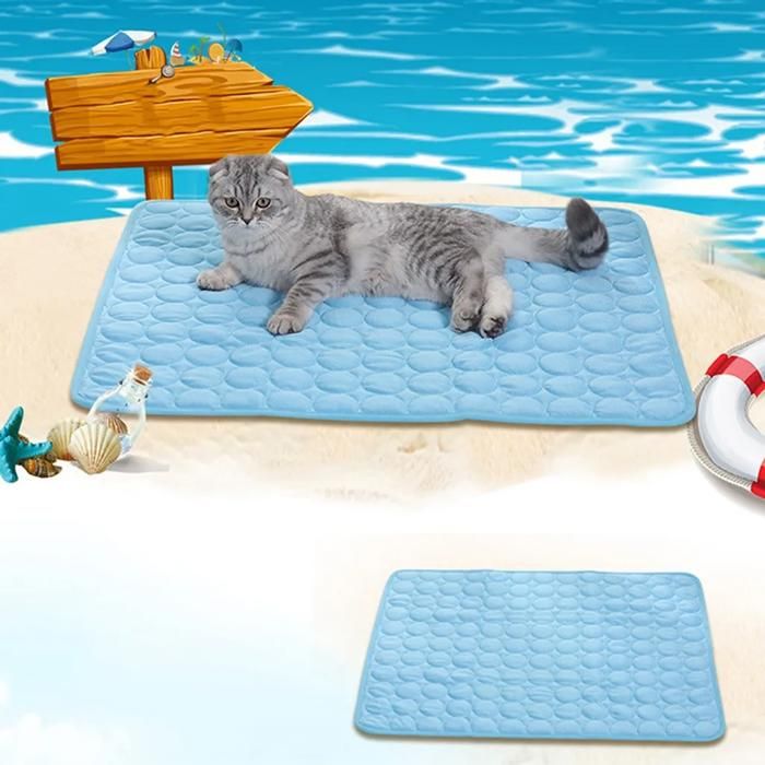 Meilleurs prix pour Coussin rafraîchissant pour chat et chien, oreiller de glace pour animaux de compagnie, lavable (bleu), 100x70 cm