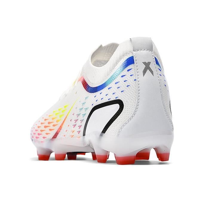 VTASQ Chaussures De Football Enfants Garçons Filles - Antidérapantes, Confortables Et Légères Pour Entrainement Et Matchs