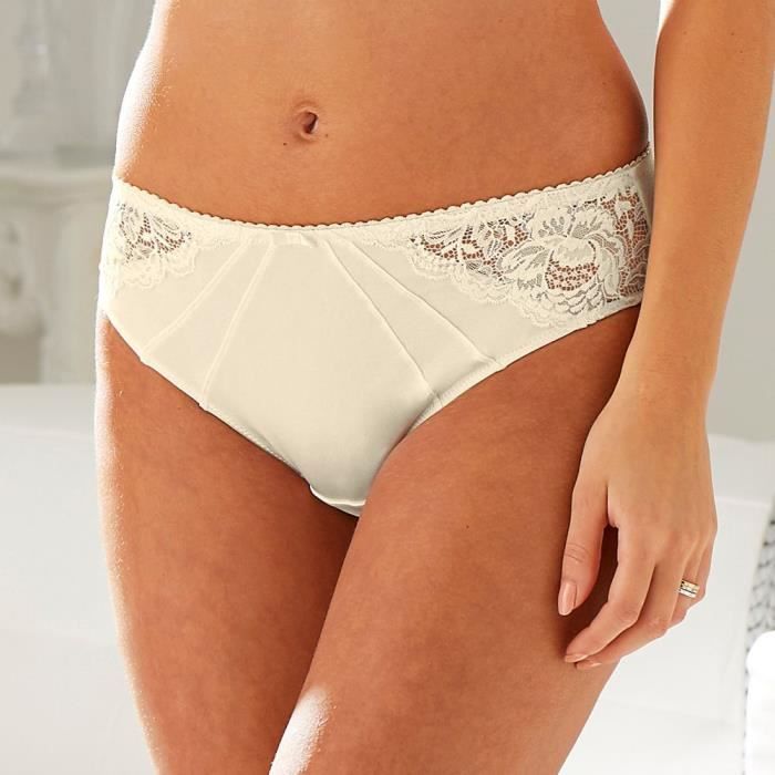 culotte blanche porte