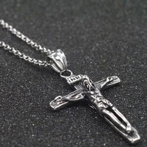 Large Argent Sterling Crucifix Cross Charme avec Jésus Collier Pendentif 24/" Chaîne