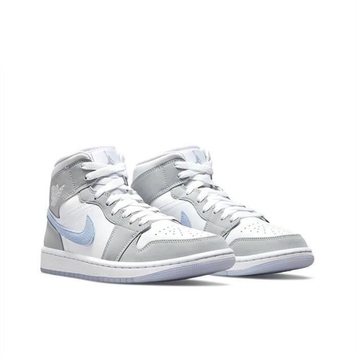 Basket Air Jordan 1 Mid Femme BQ6472 105 gris blanc Blanc