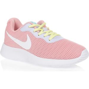 sneakers nike femme rose poudre