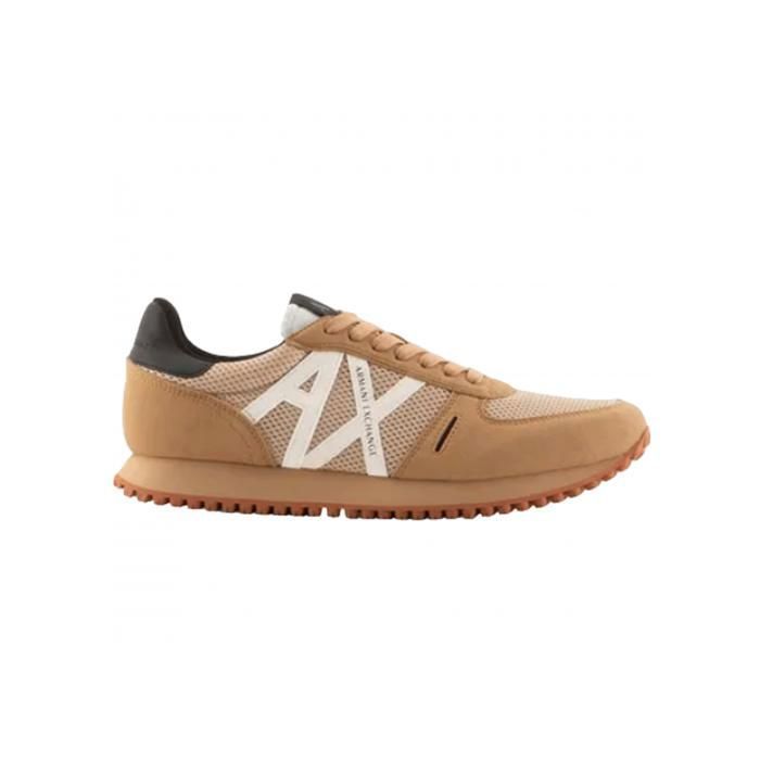 Armani Exchange Baskets homme Armani Exchange Beiges - 44