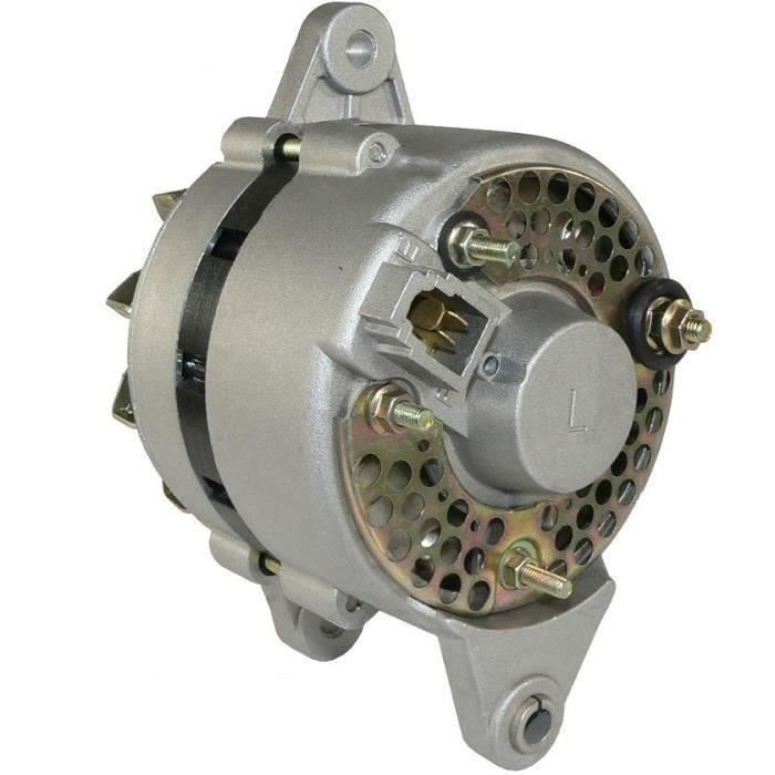 Alternateur 12V KUBOTA 15253-64010 - 15321-64012 - 15411-64011 - 15471-64010 - 15471-64011 - 15606-6
