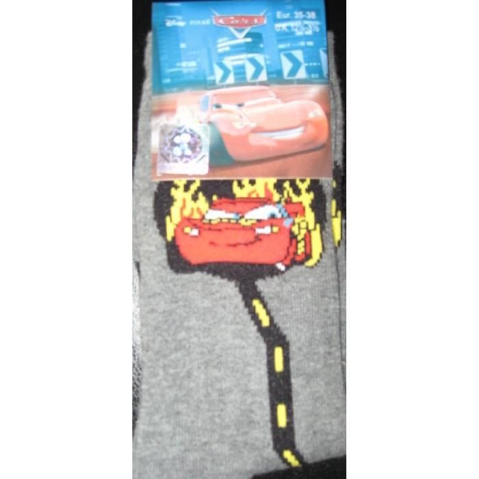 Lot de 7 breloques en PVC 2D pour chaussures similaire au Jibbitz et compatible avec Crocs Disney Cars 3