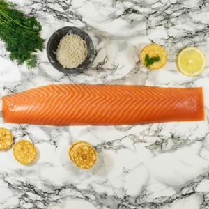 SAUMON Filet royal de saumon fumé - 600g - Ecosse ou  Iles Féroé 